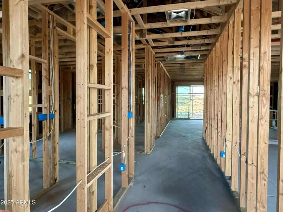 Real Estate Picture 2
