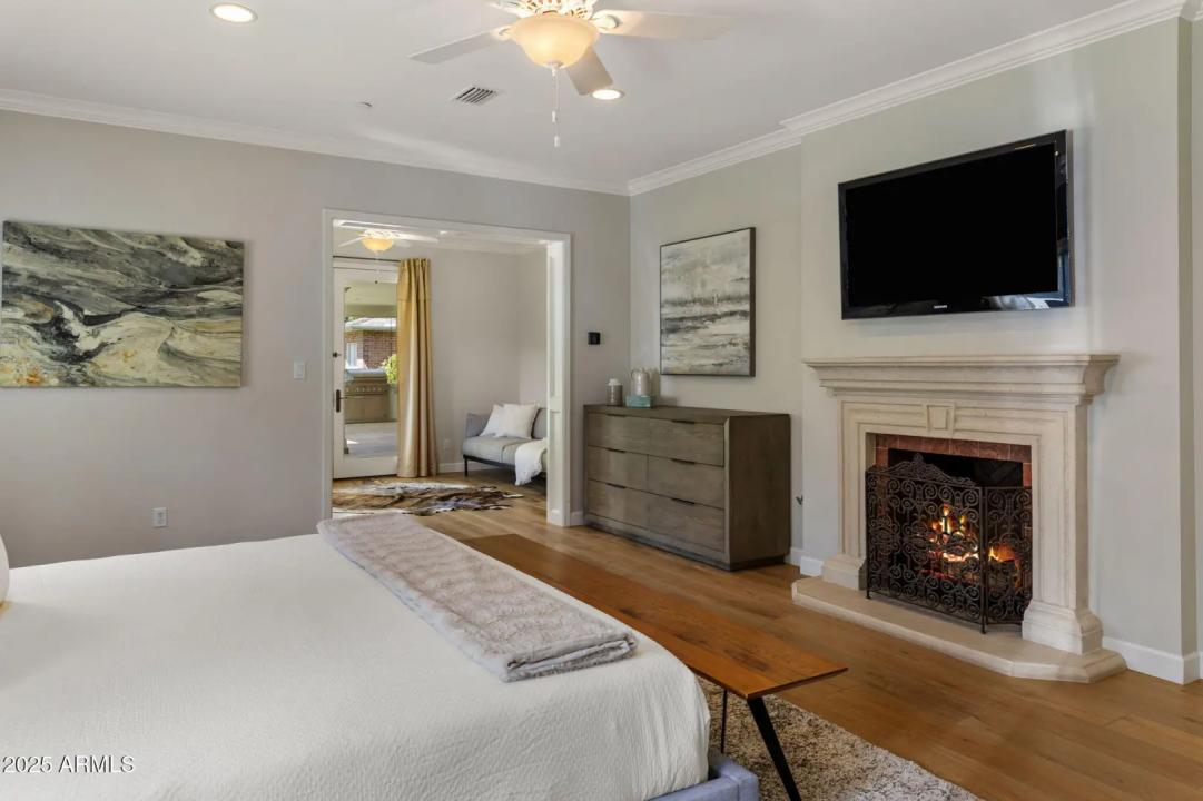 Real Estate Picture 16
