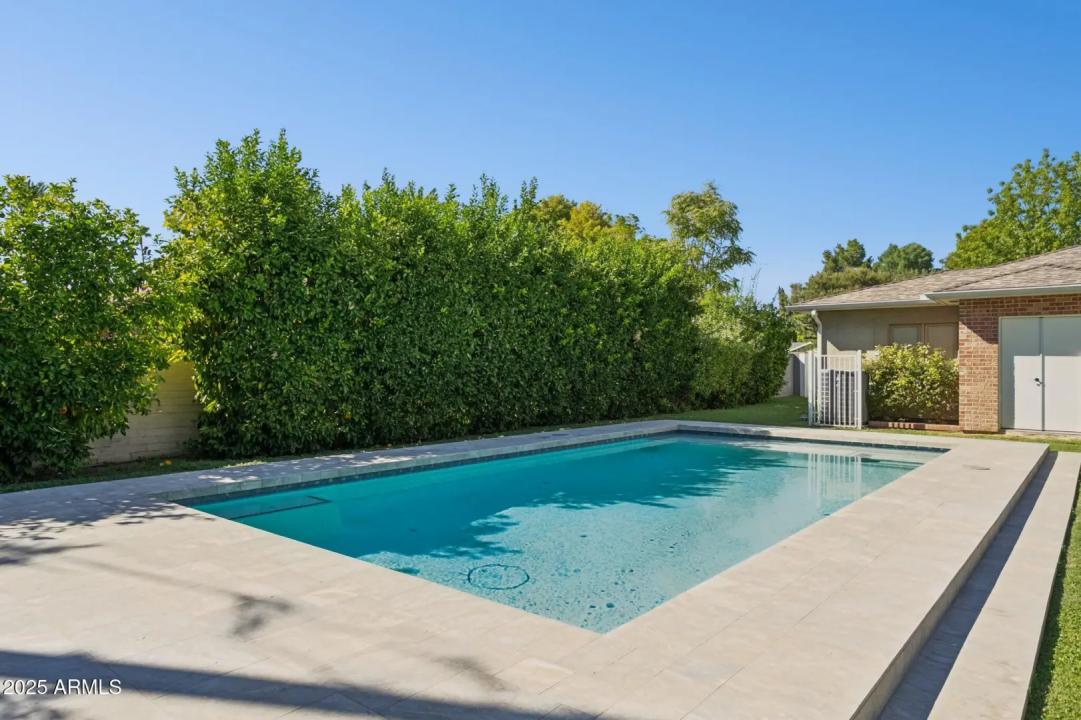Real Estate Picture 52