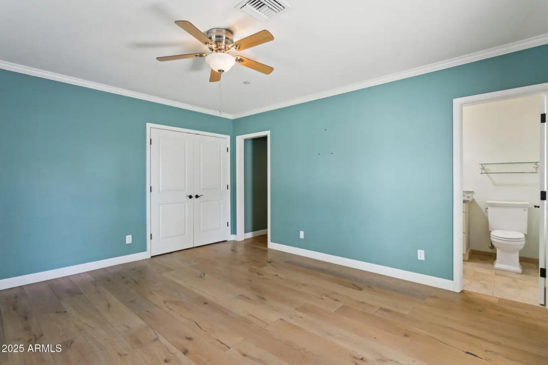 Real Estate Picture 37