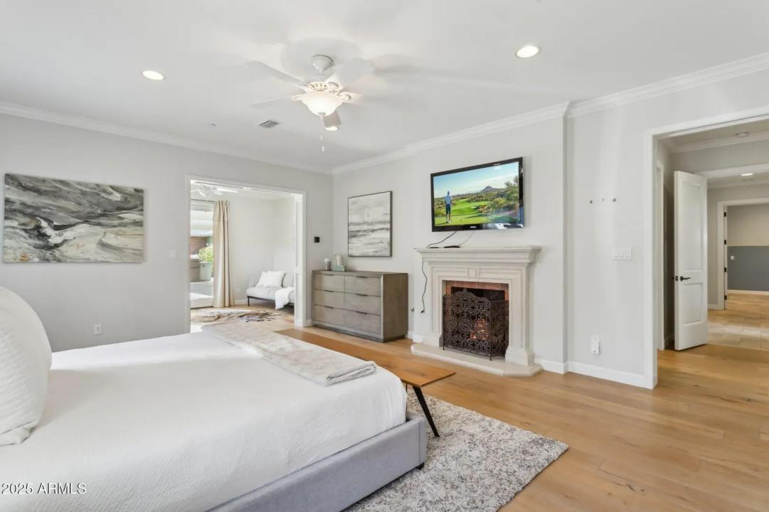 Real Estate Picture 25