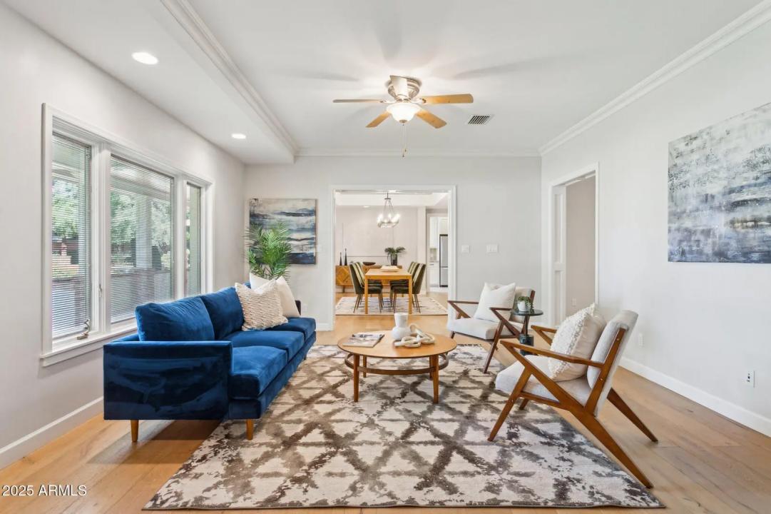Real Estate Picture 16