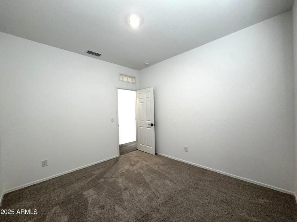 Real Estate Picture 31