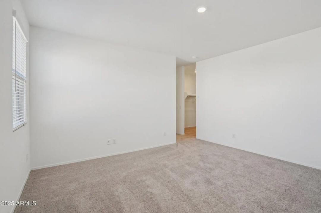 Real Estate Picture 31