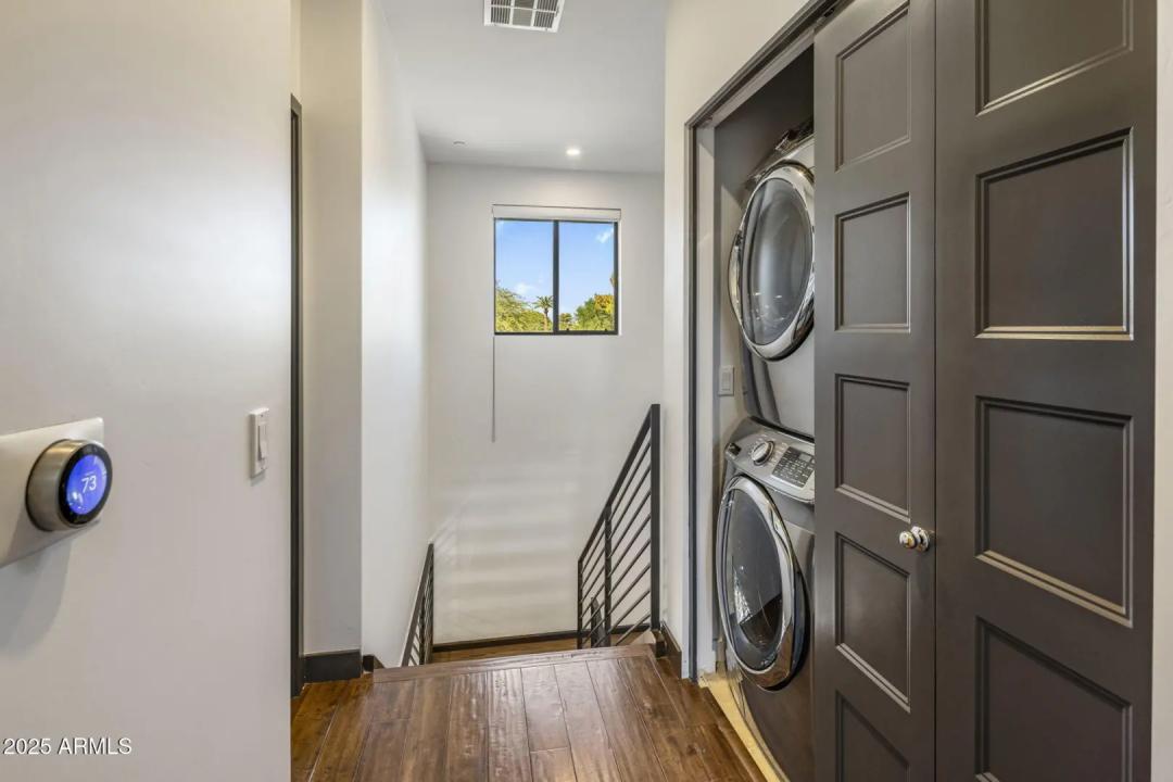 Real Estate Picture 19