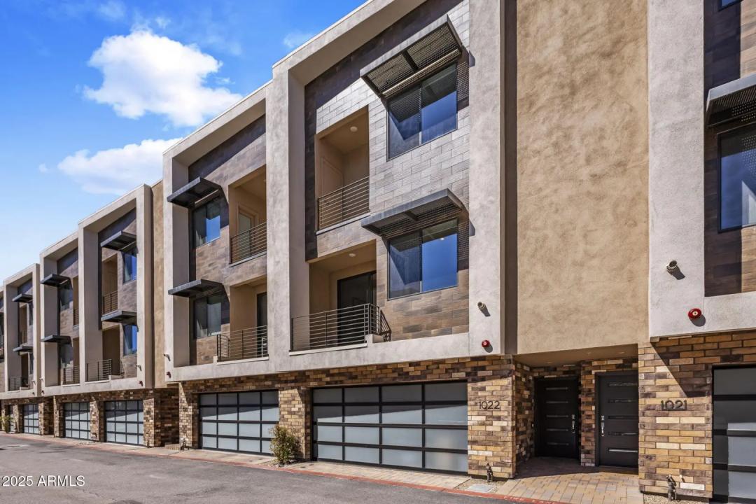 Real Estate Picture 21