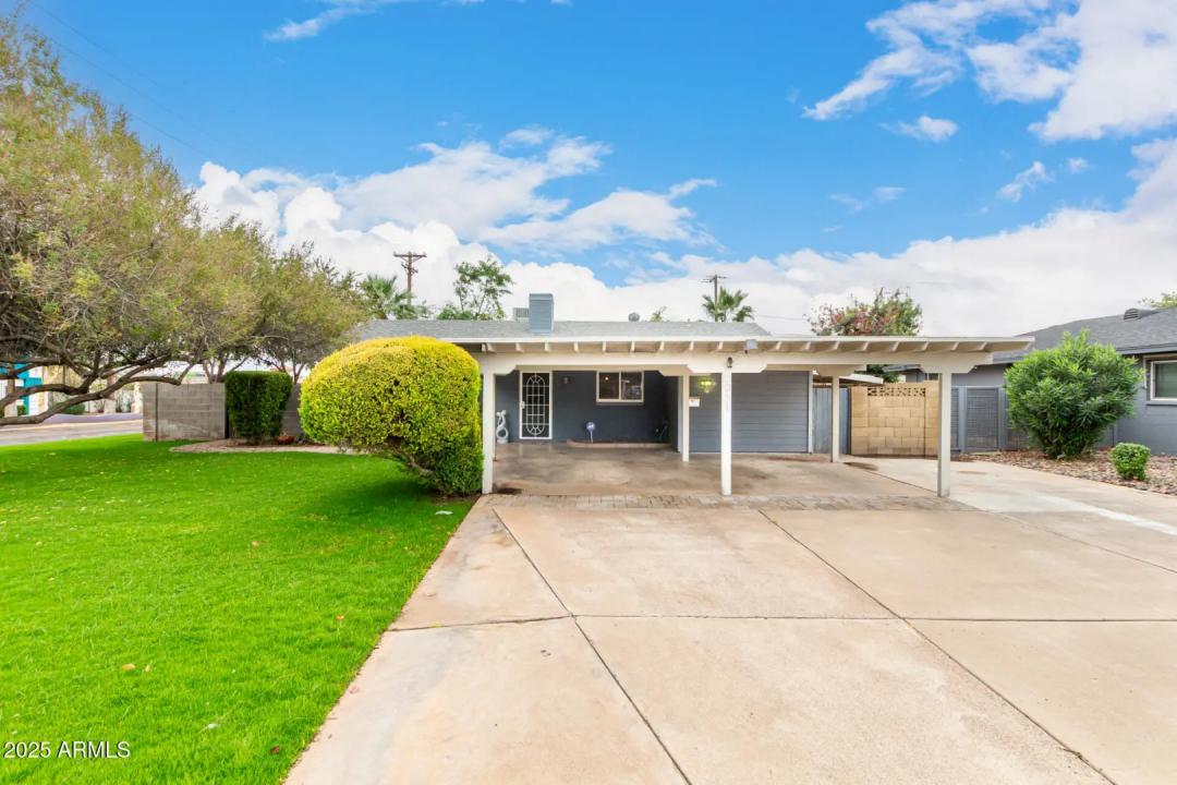 Real Estate Picture 2