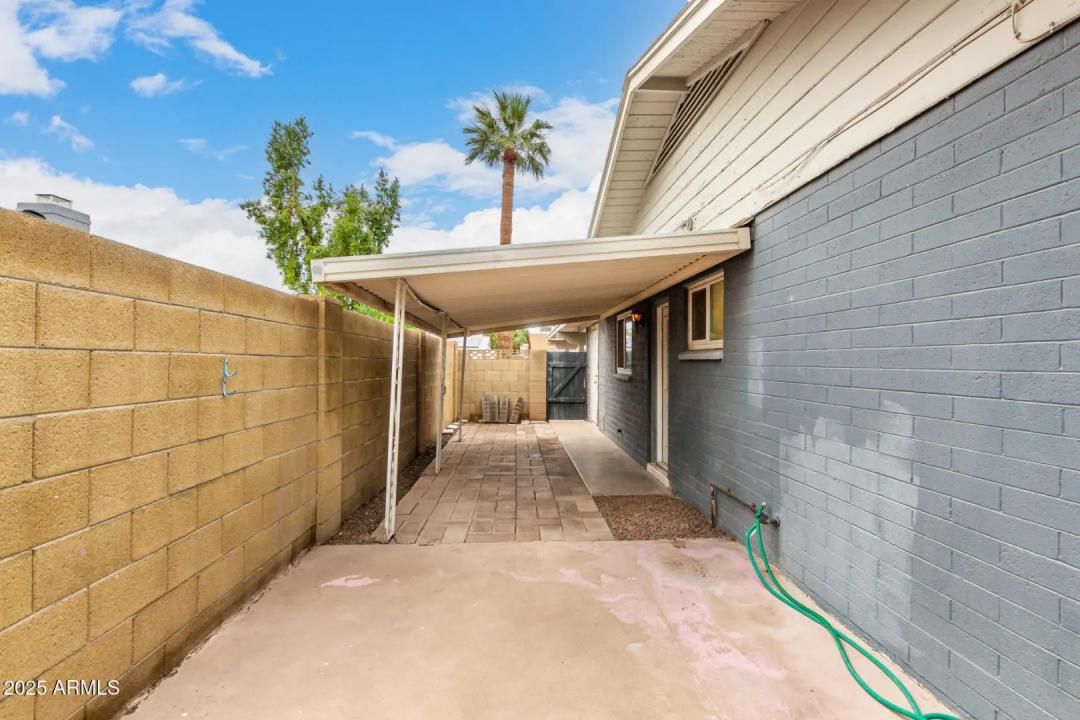 Real Estate Picture 28