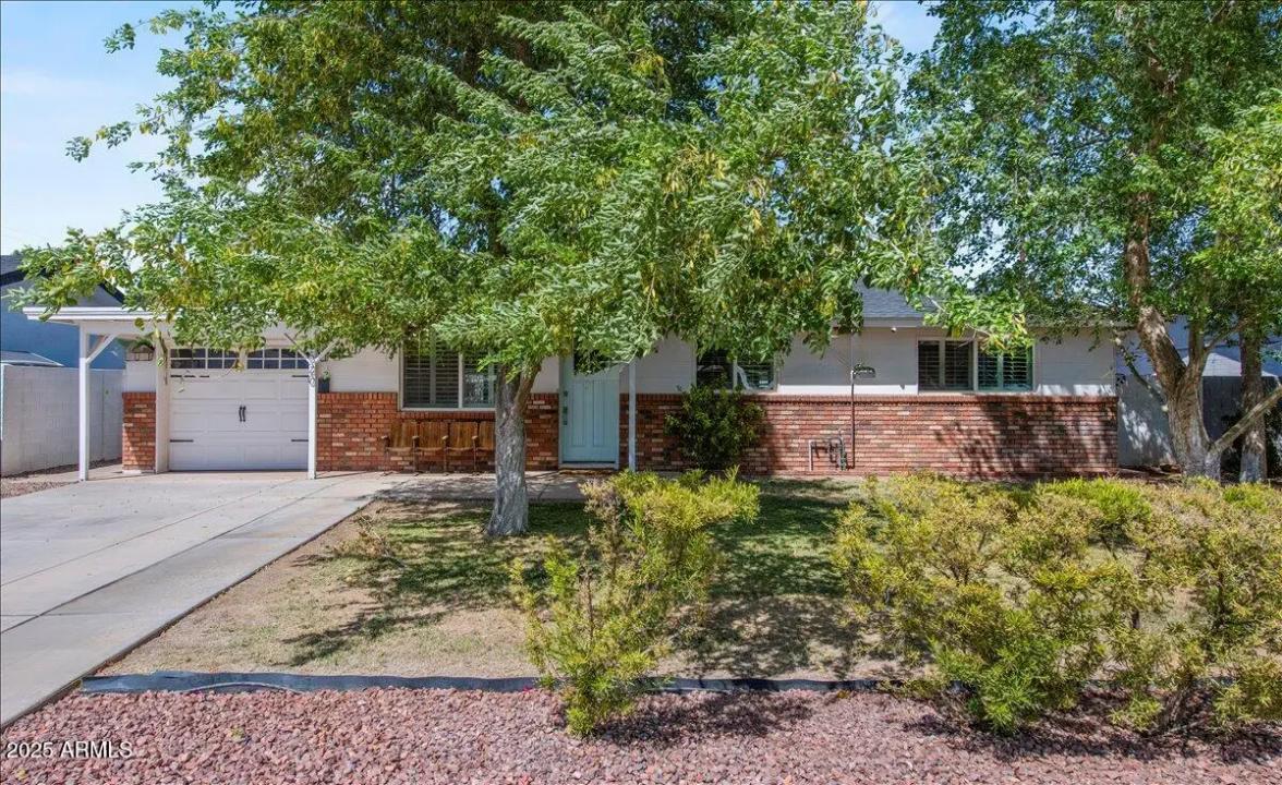6520 E OSBORN Road Scottsdale AZ 85251