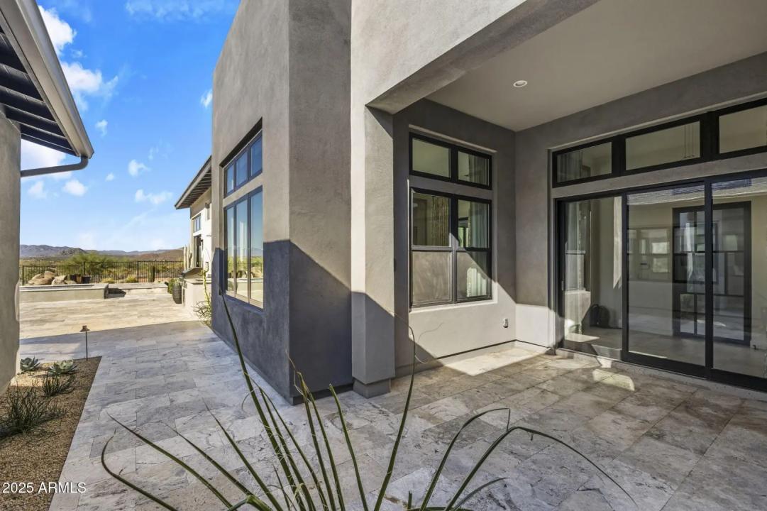 Real Estate Picture 34