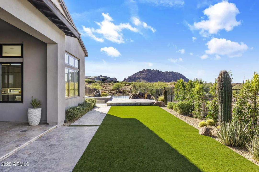 Real Estate Picture 41