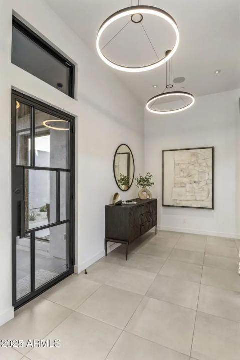 Real Estate Picture 10
