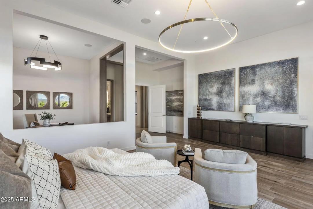 Real Estate Picture 21