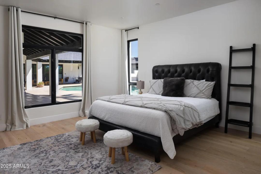 Real Estate Picture 27