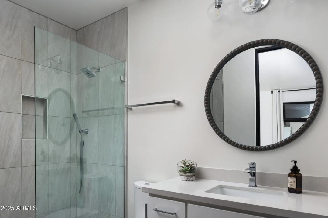 Real Estate Picture 28