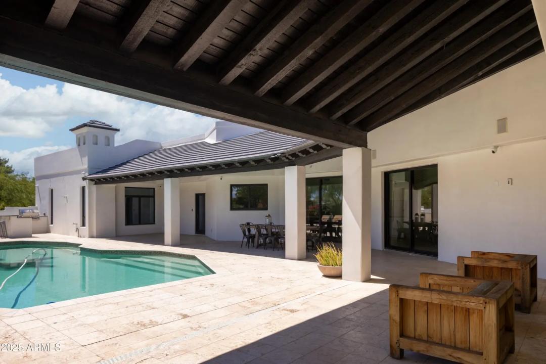 Real Estate Picture 39