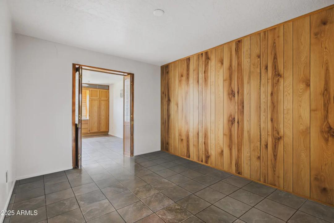 Real Estate Picture 31