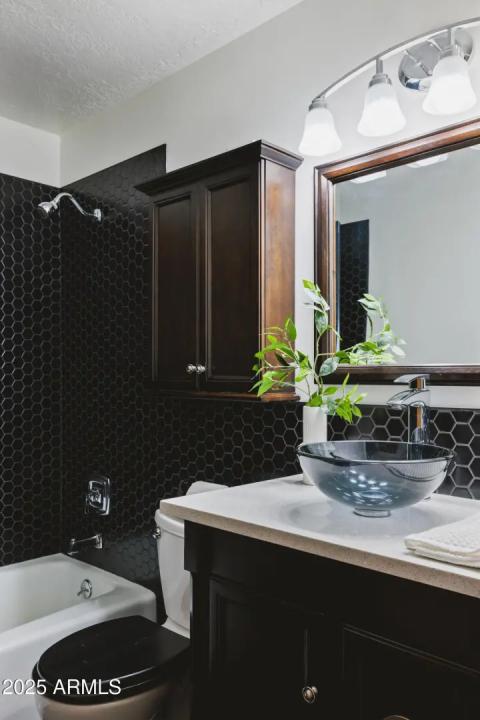 Real Estate Picture 41