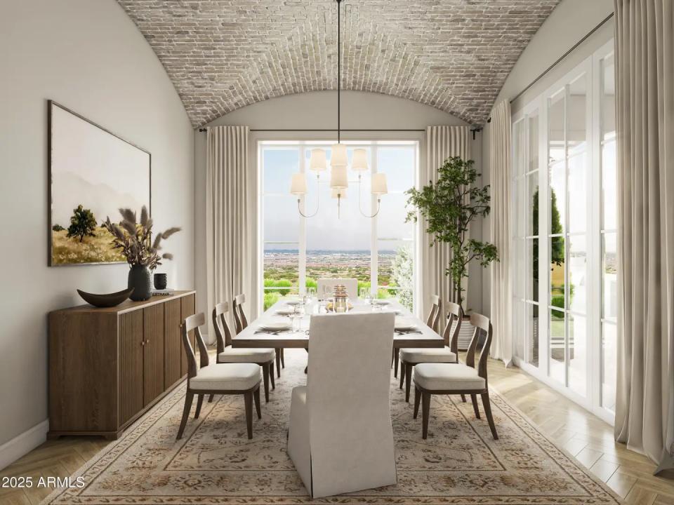 Real Estate Picture 4