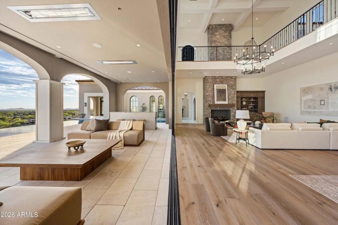 Real Estate Picture 15