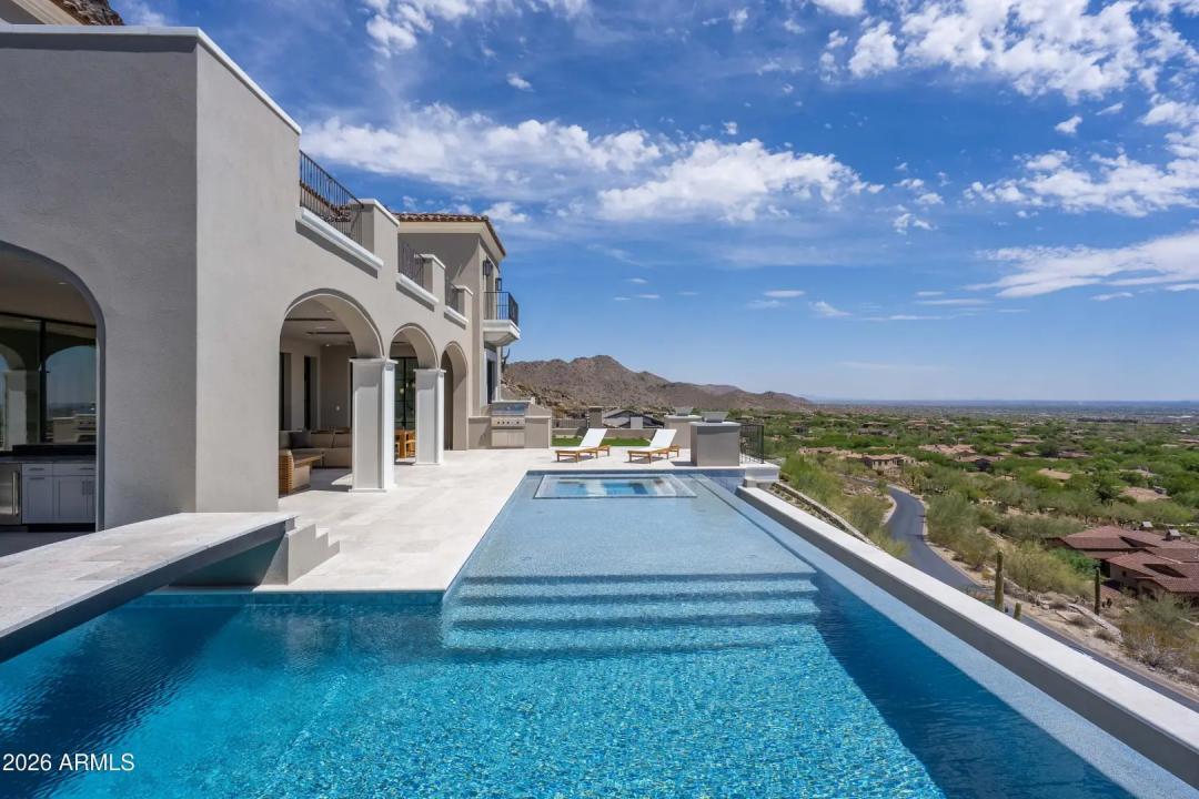 Real Estate Picture 21