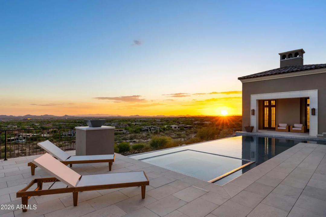 Real Estate Picture 23