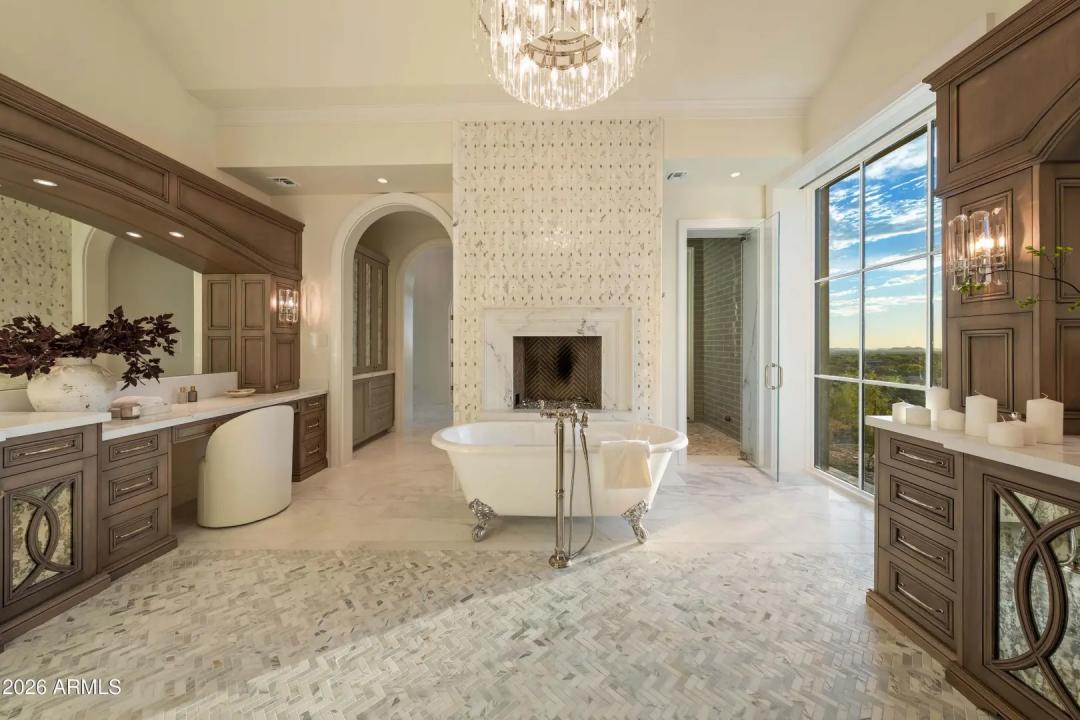 Real Estate Picture 32