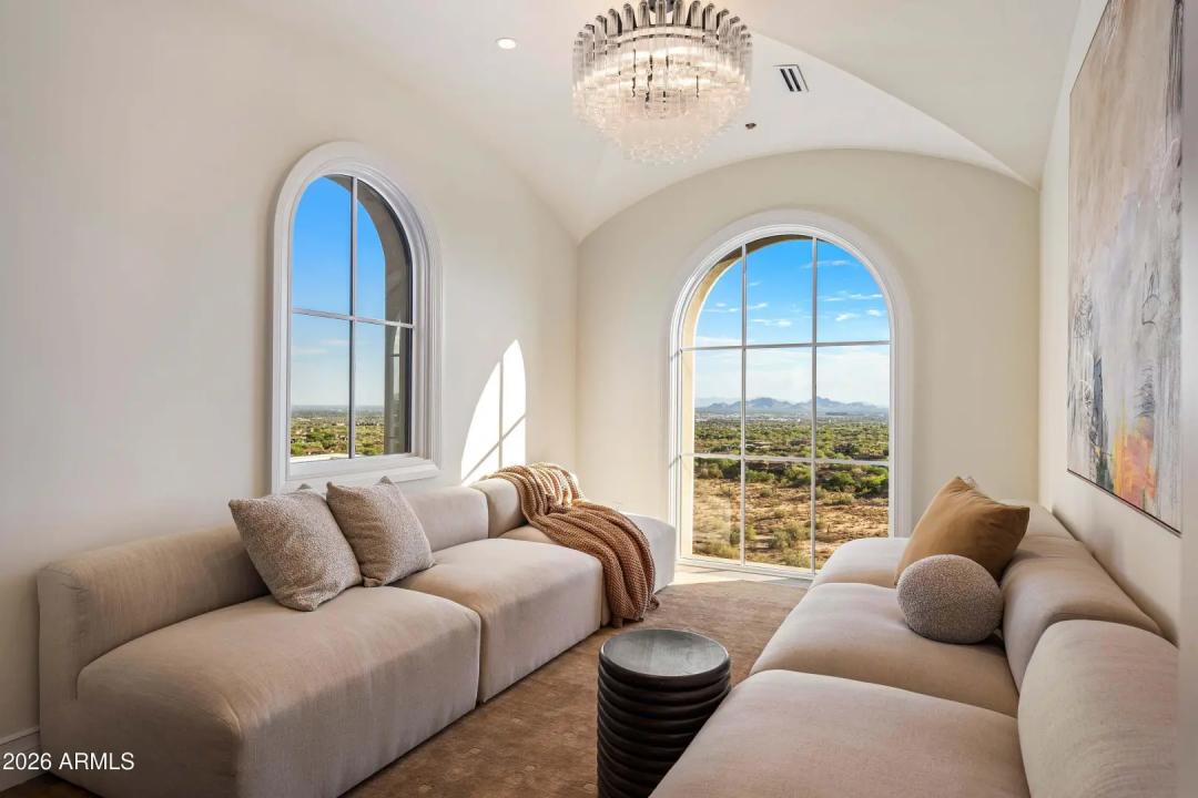 Real Estate Picture 39