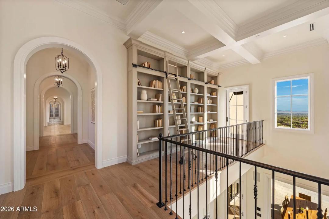 Real Estate Picture 42