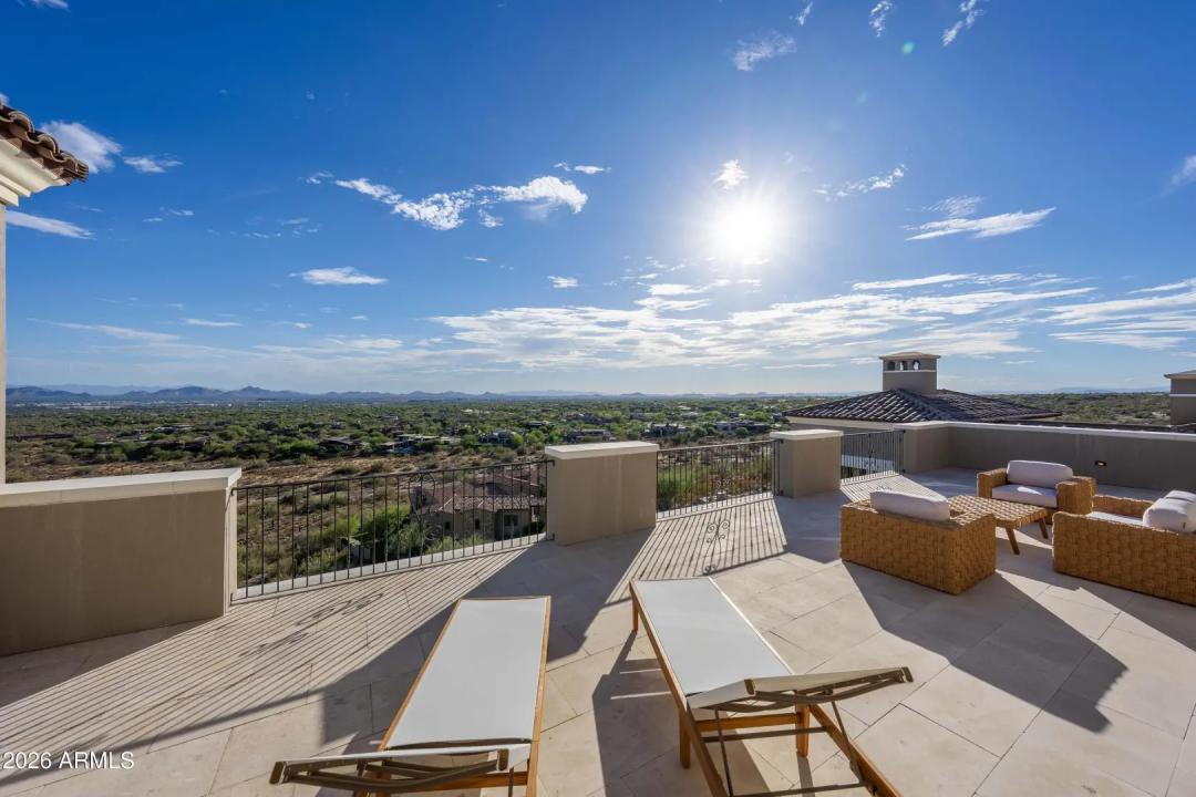 Real Estate Picture 43