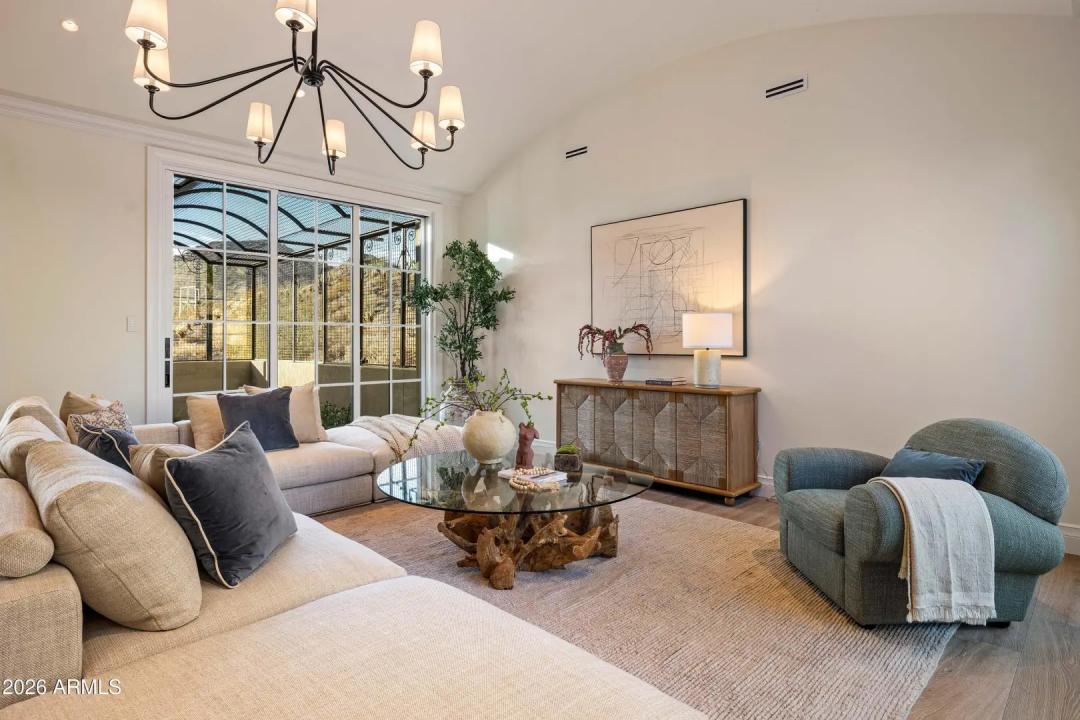 Real Estate Picture 47