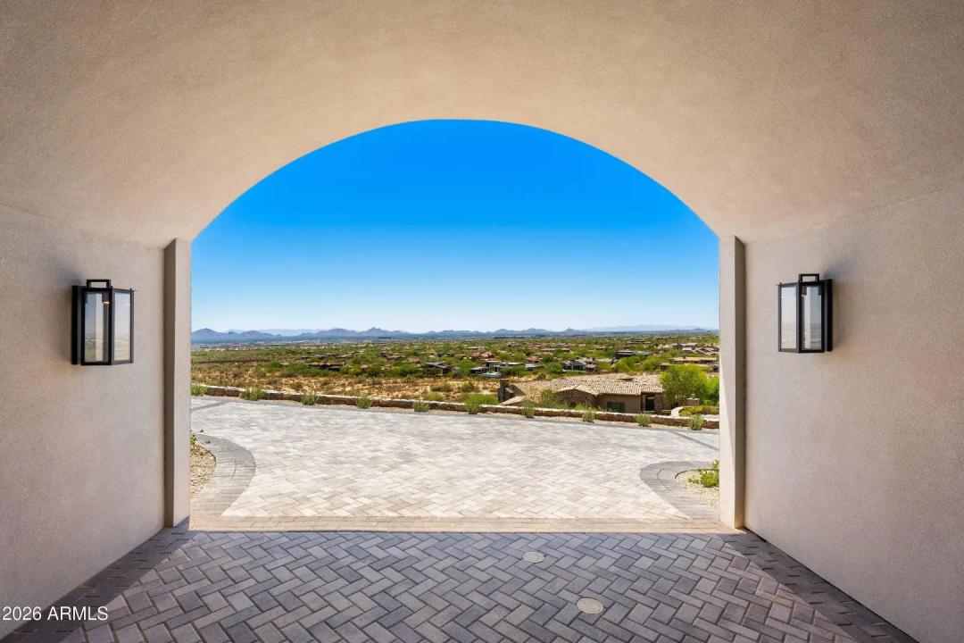 Real Estate Picture 60