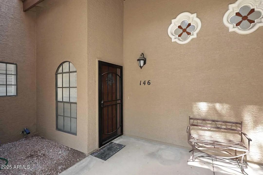Real Estate Picture 3