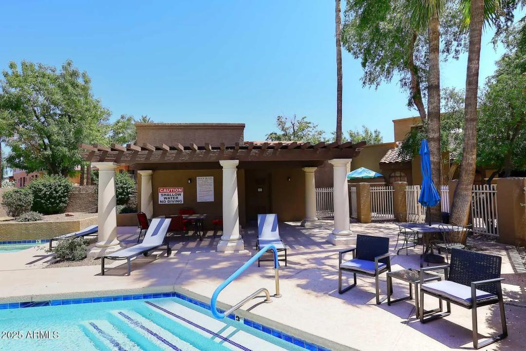 Real Estate Picture 23