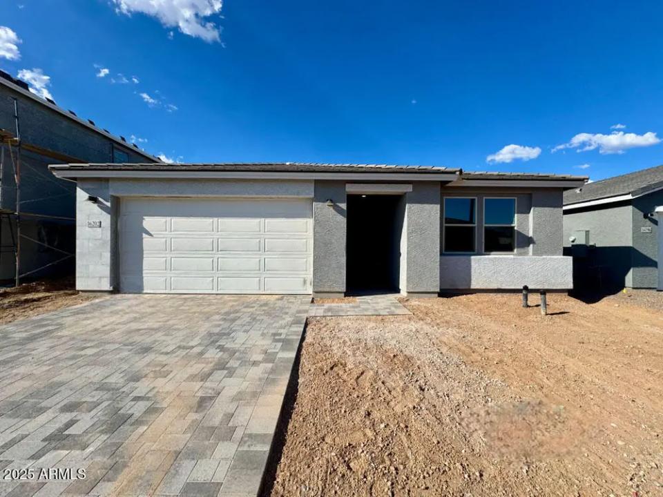 Real Estate Picture 2