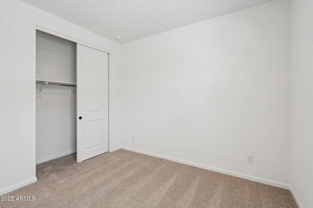 Real Estate Picture 20