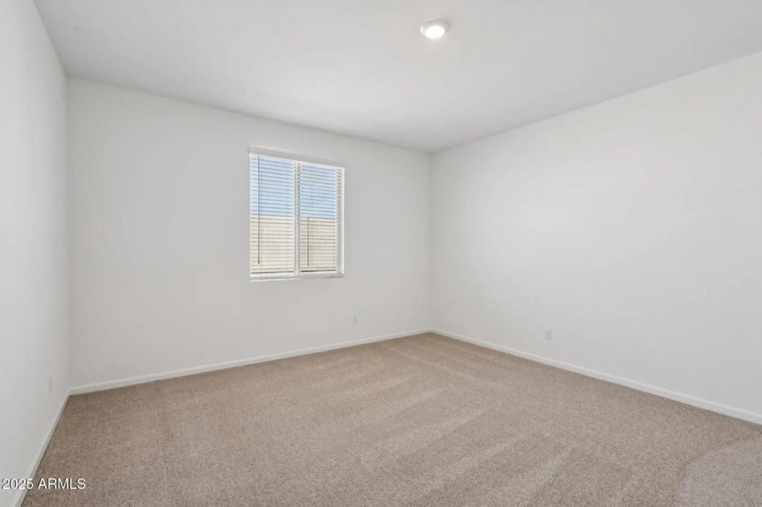 Real Estate Picture 31