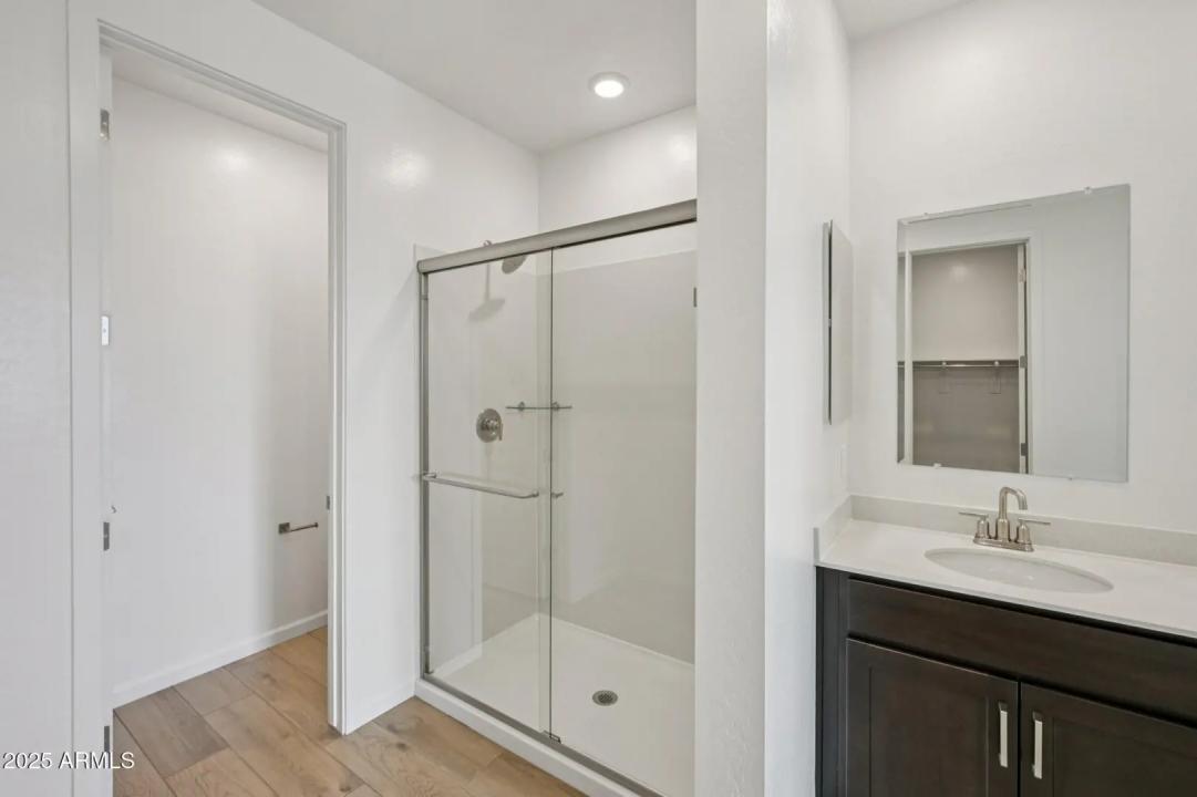 Real Estate Picture 29