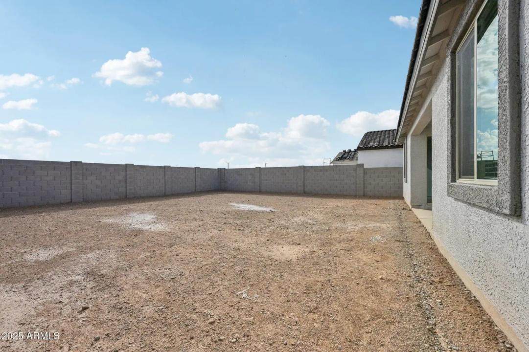 Real Estate Picture 34