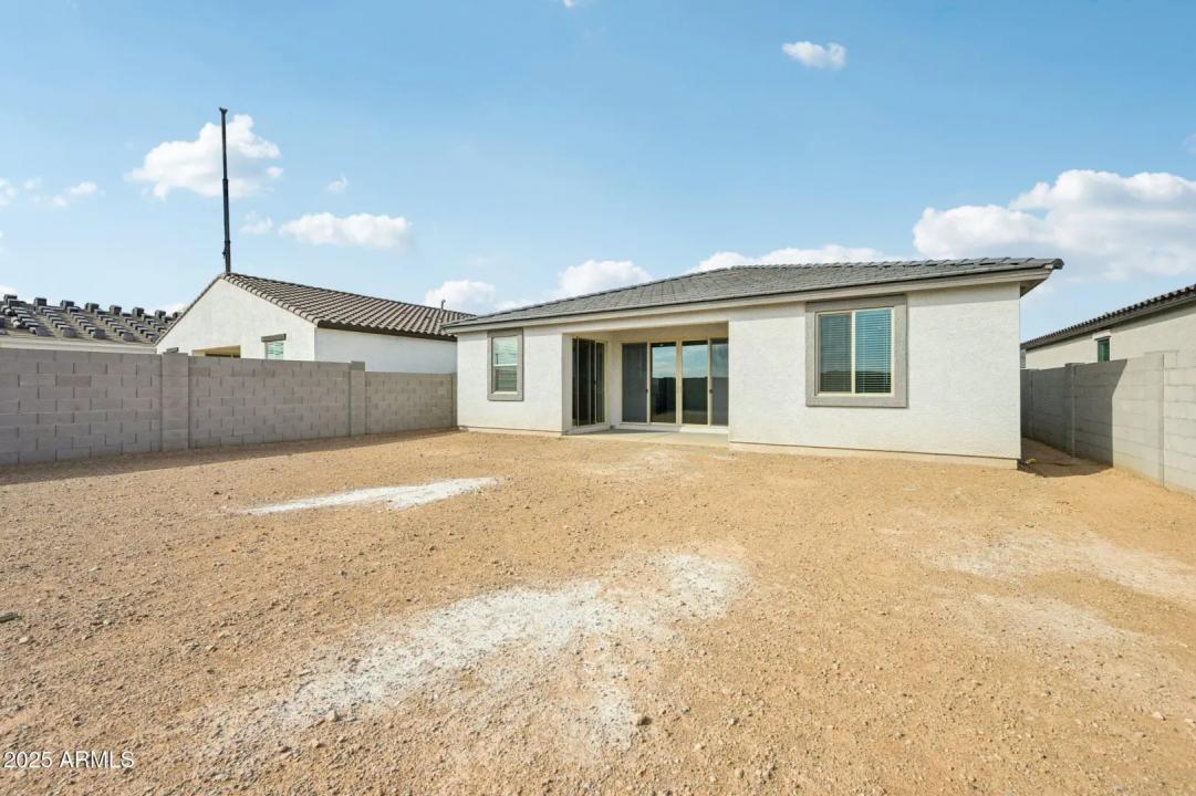 Real Estate Picture 35