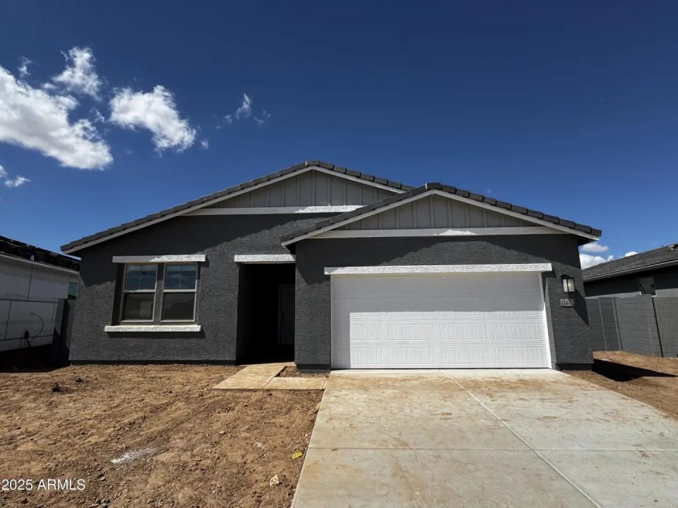 Real Estate Picture 2