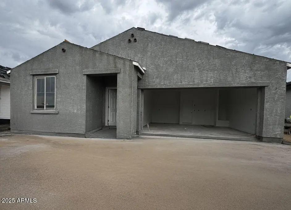 Real Estate Picture 2