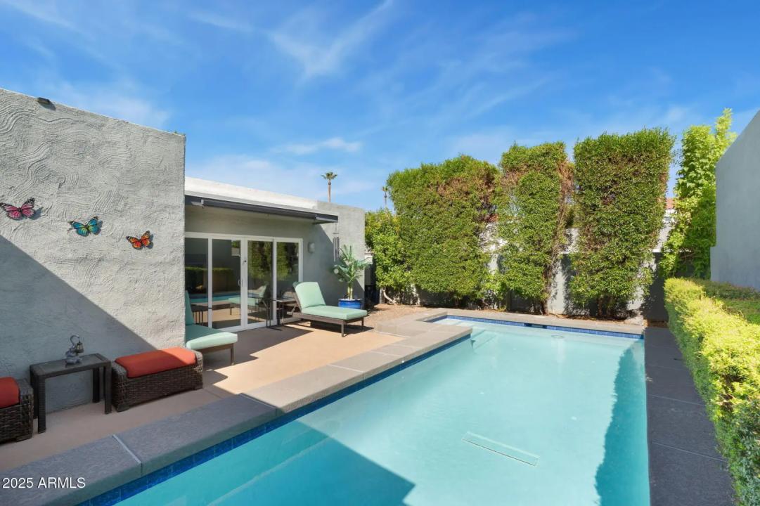 Real Estate Picture 40
