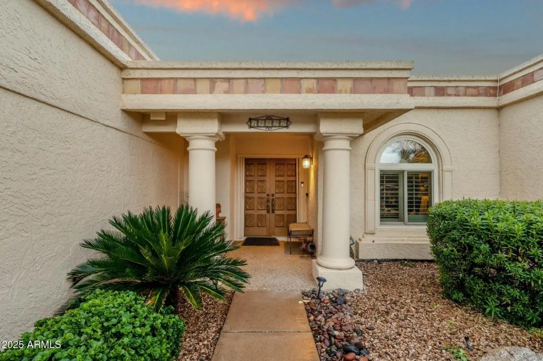 Real Estate Picture 4