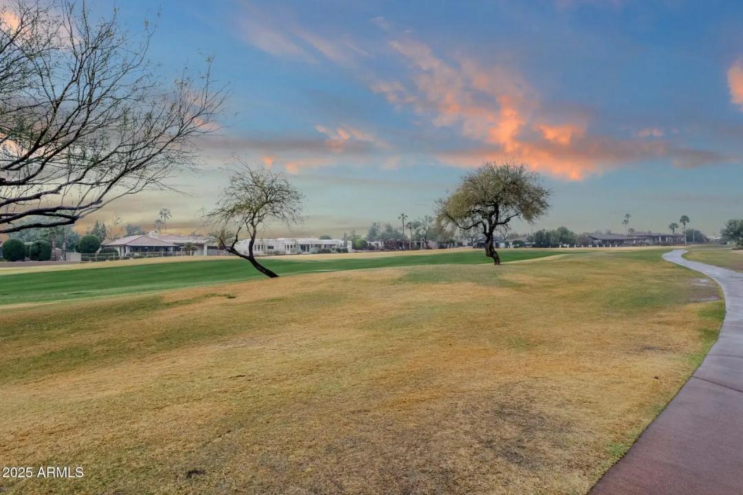 Real Estate Picture 32