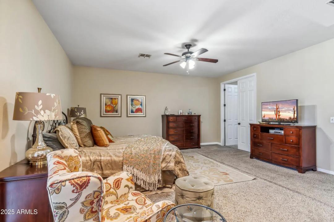 Real Estate Picture 21
