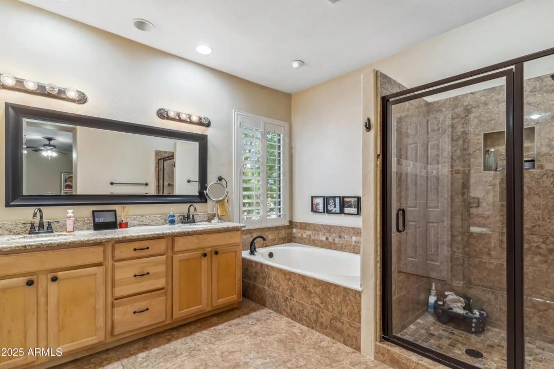 Real Estate Picture 22
