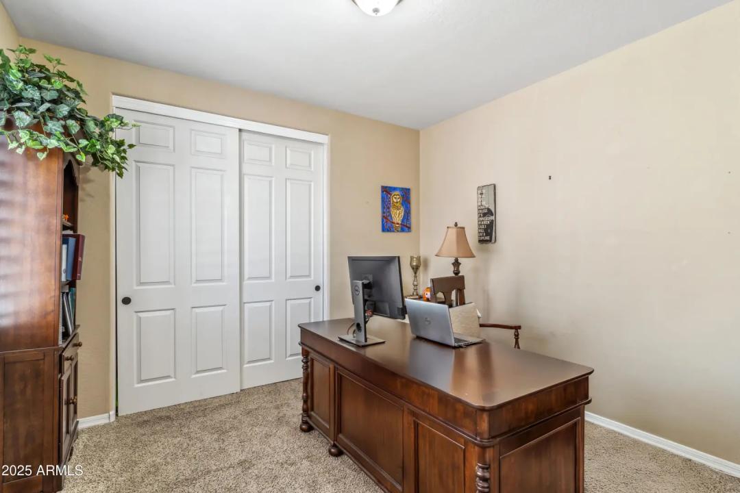 Real Estate Picture 25