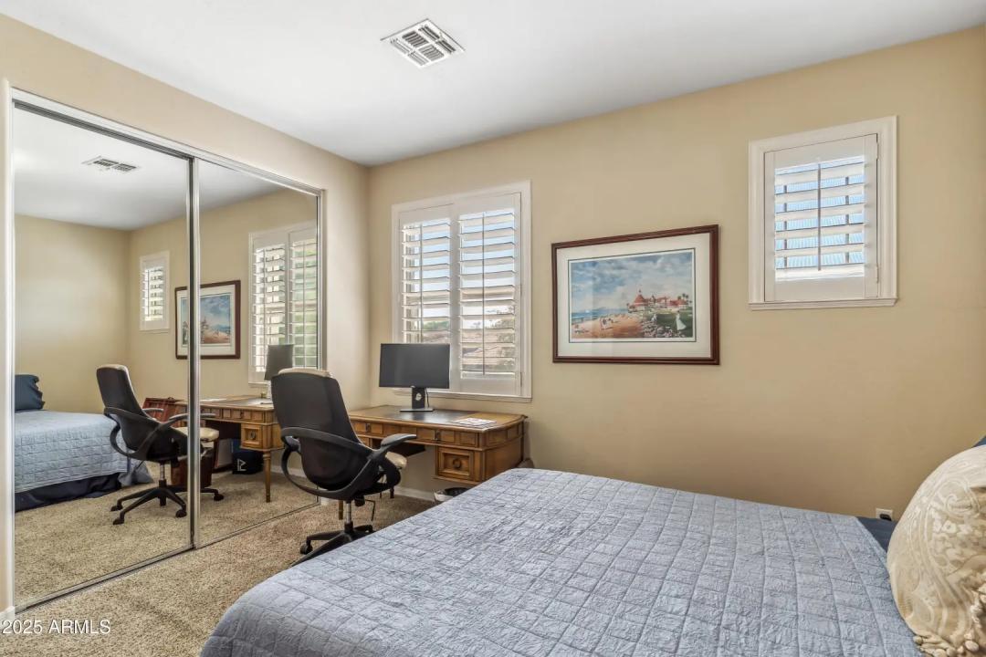 Real Estate Picture 27