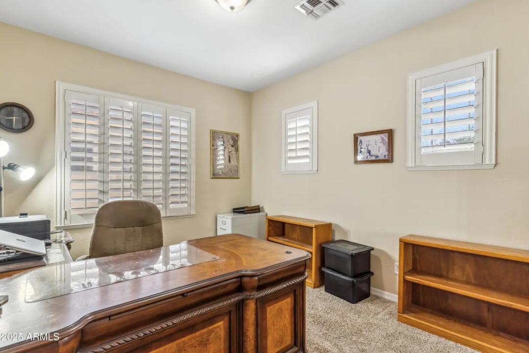 Real Estate Picture 28